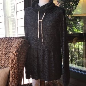 Betsey Johnson Performance Top